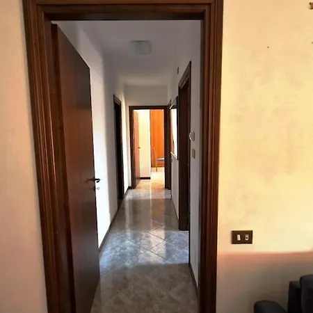 Roma, Aeroporto Ciampino E Castelli Romani Rome